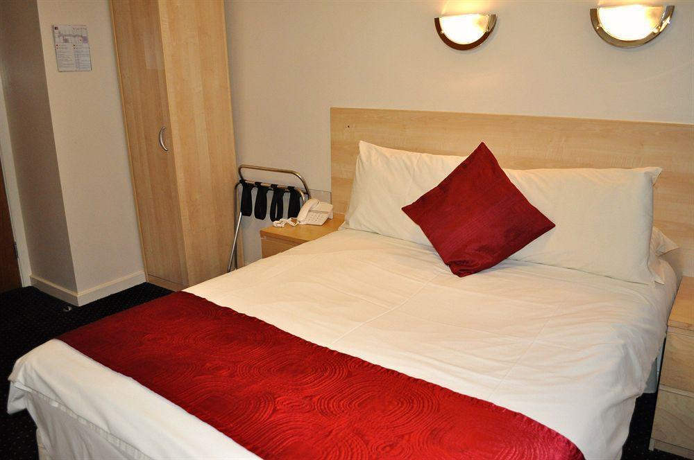 Waterfront Hotel Brighouse Zewnętrze zdjęcie